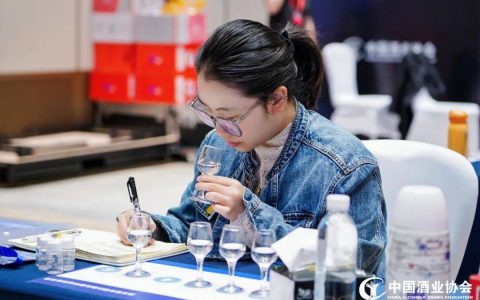 人才兴企！劲牌公司12人获聘2025届国家级白酒评酒委员