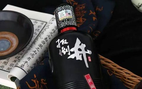 持续“暴雷”，山东扳倒井560吨原酒被拍卖，2025年被执行超8.5亿元