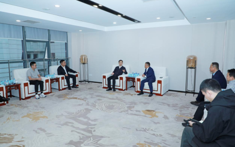 汪地强走访武汉经销商并出席616号习酒体验馆开业庆典活动