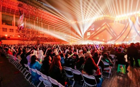 五粮液“和美之夜”登陆CCTV-3 唱响人文与科技和美协奏曲