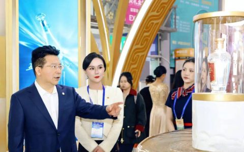 春糖观潮：五粮液以 “守正创新” 之姿，领航酒业高质量发展新周期