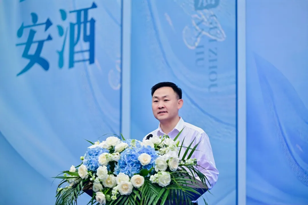 安酒在赤水河谷奏响的不仅是“曲”，更是“确定性”